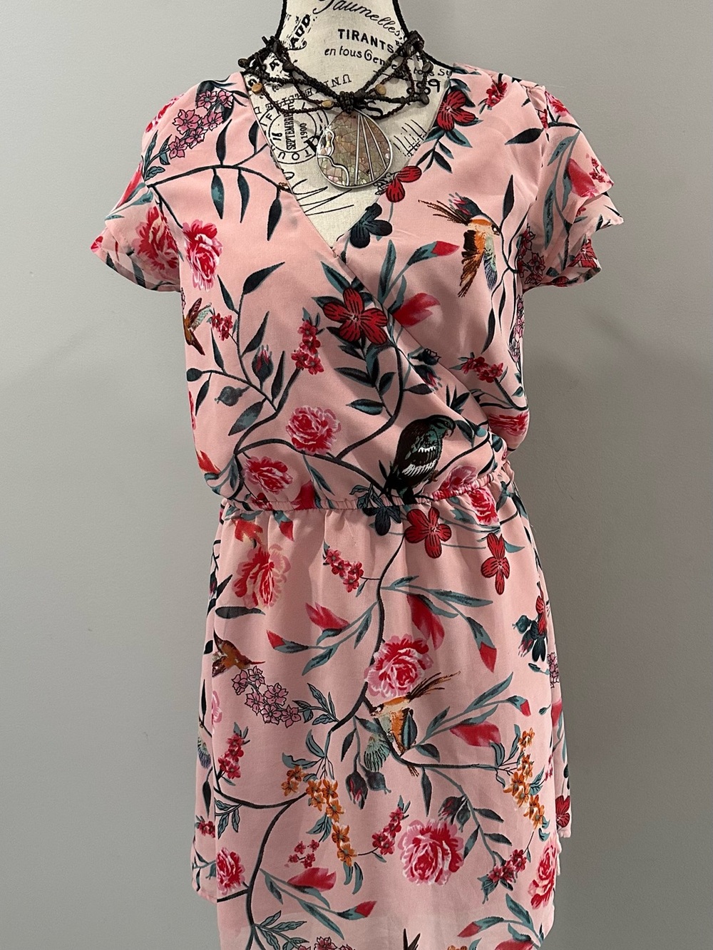 🌸 Streetwear Society Pink Floral Dress – Size Large 🌸